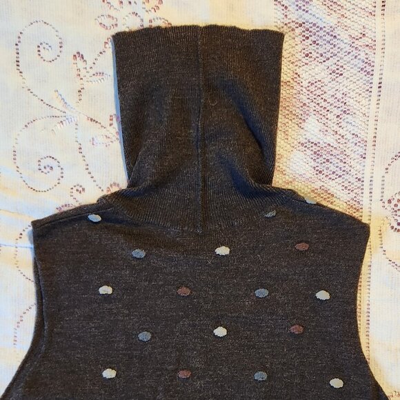 Crea Concept avant-garde sleeveless turtleneck - Picture 4 of 6